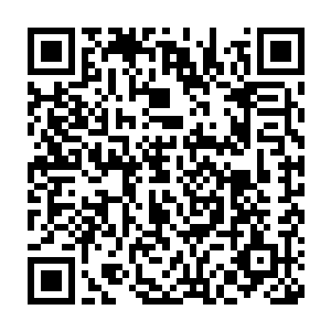 怀着激动的心情毕恭毕敬的把年幼的阿瑞金斯请回了至高无上的战神殿二维码生成