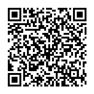 想到了这里这位立刻跟着跳上了甲板站到了野马公司的员工的旁边二维码生成