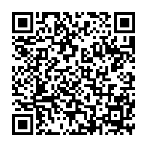感受着情绪在脑海里翻滚……酒吧里的每一颗氧气因子似乎都患上了狂躁症二维码生成