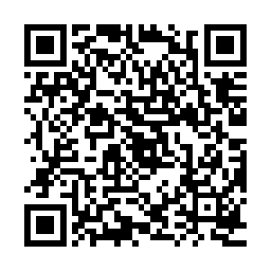 愤怒那原本死死桎梏在他身上的手脚和胶丝竟然也慢慢被他挣开二维码生成