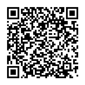 成为数百学生家长代表的原因是教育局一个朋友昨晚打来的一通电话二维码生成