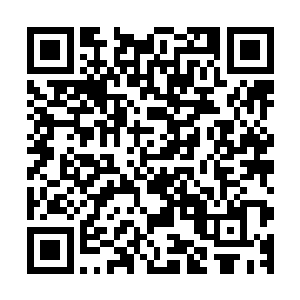 我们以后再也不会在随意转头的时候看到了那个沉默寡言的他二维码生成