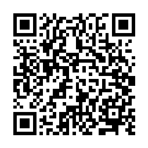 我和小秋回到教室的时候第一节课已经上了一半以上了二维码生成