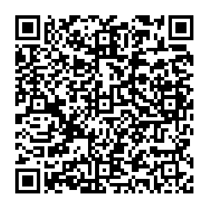 或许让荣光失去冷静比较难――这一点在上一场同城德比之前弗格森和克里斯蒂亚诺・罗纳尔多都已经试过了二维码生成