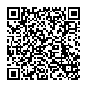 所以只是经过半个多小时的简单的布局之后众人就纷纷的离开了帐篷二维码生成