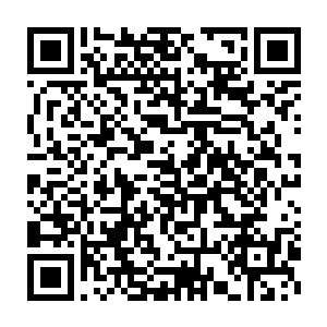 所以在门口揽客的店小二看到乔装之后的王伦和焦挺并没有意识到甚么二维码生成