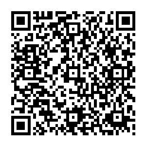 所有商家配合着卢卡斯影业和华纳大中华区预先设定好的上映日期开始做宣传的时候二维码生成