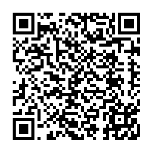 找了一条极为坎坷的偏僻的路途绕了好大的一段路离开了他们的势力范围二维码生成
