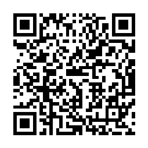 把一个刚刚还在微笑的温和女士瞬间变成歇斯底里的疯婆娘二维码生成