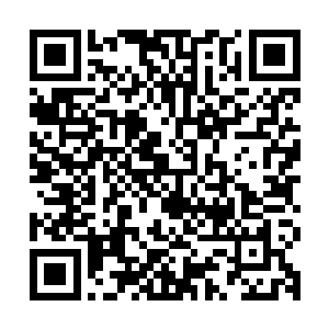 拉成了满月　天地之中无数的精气顺着气流汇聚到他的手指之间二维码生成