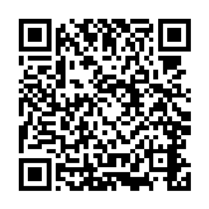 拦截看到陆非凡和叶海凝重新站在一起出现在客厅的时候二维码生成