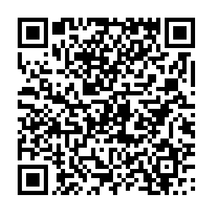 排在第一轮的修士在护宗大阵开启的瞬间便义无反顾地向着外面冲了出去二维码生成