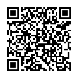 提醒着同样在天空中飞行着的其他飞行器注意航线和避让二维码生成