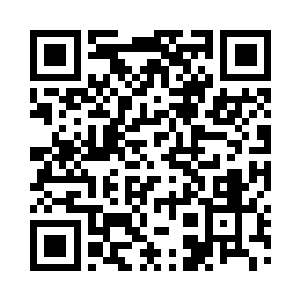 数不清的翡翠原石满满当当的摆在摊位之中二维码生成