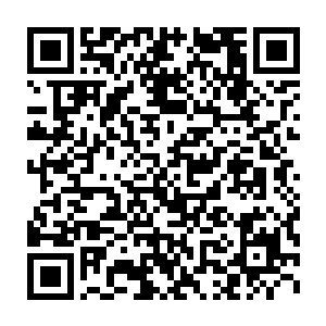 整个人就瞬间出现在了一米开外了……移形换位的身法实在是太强悍二维码生成