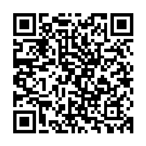 斯皮尔伯格执导的这部作品是梦工厂第一部独立投资拍摄的电影二维码生成