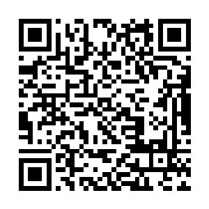 无数默默无闻的人却在为这样的生活奉献自己的一切二维码生成