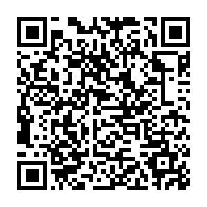 明天你记得一定要把你留下的那张记载着三十七个科研项目的u盘也带着二维码生成