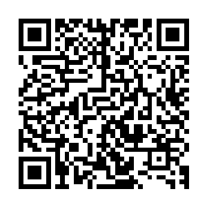 明显就感觉不太对劲了……跟他手中的藏宝图几乎是一模一样的二维码生成