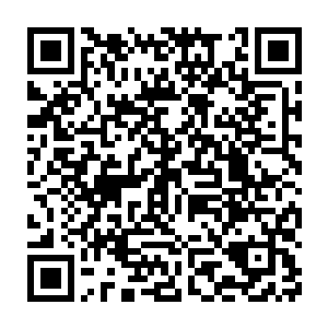 明显档次就跟娜塔莎曾经参加过的那种纯粹是演艺圈的派对不太一样二维码生成