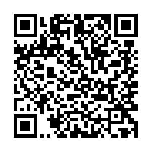 显然正在将他那可怕的力量通过震动和变形分散出去二维码生成