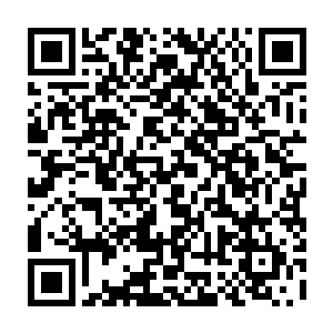 暗中跟踪监视的人传回来的消息只是说蒋寒从表面上看不出他有什么异常二维码生成