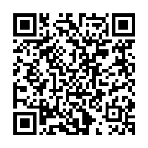 更何况…你这生意做得…如今这慎德轩账面上可是一片惨淡啊二维码生成