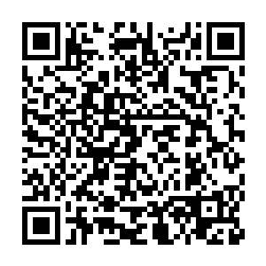 更别提手环的位置跟这个虚拟出的小秘书的位置根本就不是固定的二维码生成