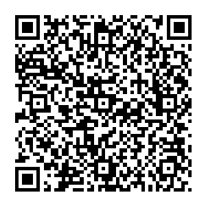 最后伊丽莎白亲吻杰克的那段真是让人完全失去了睡意――你觉得伊丽莎白为什么答应加入拯救杰克的团伙二维码生成