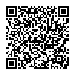 最重要的是龙宇此刻并没有从这几个人中感受到和刚才那一片黑暗相同的气息二维码生成