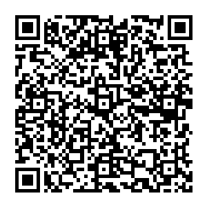 有荣的忠实拥趸在克里斯蒂亚诺・罗纳尔多的社交网络账号下留言批评克里斯蒂亚诺・罗纳尔多的做法……当然二维码生成