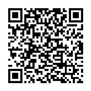 李谦和何润卿却在第一时间就被十几个记者给堵住了二维码生成