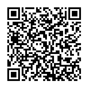 杨开一边学习着药田中暗藏的那些灵阵一边与自己掌握的那些暗暗对比二维码生成