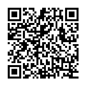 极为罕见地提前离开了电影院――对于精打细算的家庭主妇来说二维码生成