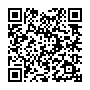 林封谨却已经早就连续好几个翻滚连滚带爬的逃了开去二维码生成