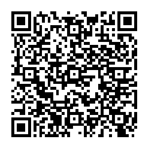 林小乖做的珠宝首饰价值也不仅仅存在于其本身的独特设计以及大师级的精湛工艺二维码生成