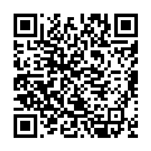 林铭也等于将这三十三个拼图一一安放在它们原本该在的位置二维码生成
