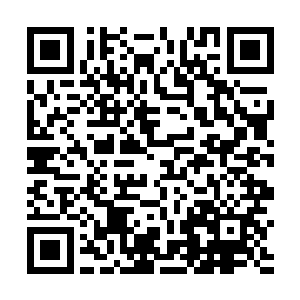 梁师成他们忽然发现那些大臣们在向宋徽宗行礼的同时二维码生成