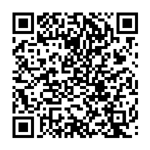 梁师成看来也在走着自家走过的老路上面…………此刻赵佶果然低低哼了一声二维码生成