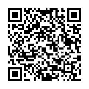 正在准备主持宴会的办公室副主任王青峰看到欧阳志远来了二维码生成