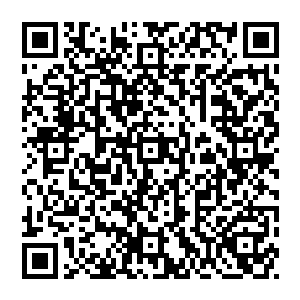 正如此刻的风清扬 在万丈瀑布之威下 由最初的痛苦化作现在的游刃有余 尽管依旧疲劳 但却乐在其中了二维码生成