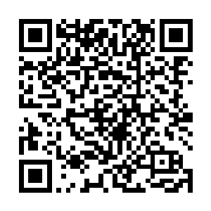 每一次开枪的后坐力都不会对他的手臂产生任何的影响二维码生成