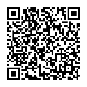 比如现在已经开始在昌州市面上能够见到的皇冠或者大宇这一类的走私车二维码生成