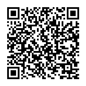 水心柔还时不时偷瞄着唐亦森那张冷漠得让人读不出任何情绪的俊脸二维码生成