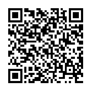 江少游说罢却没有帮着覃武去转动那个缠绕绳索的绞盘二维码生成