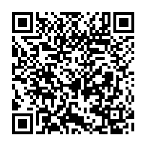 流墨墨惊异的感受着仍然温暖的身子和一股股涌入体内然后又消失不见的寒气二维码生成