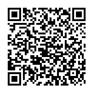 游荡于星海之间苦苦寻觅商机却始终无法进入到贵族垄断行业的商人二维码生成