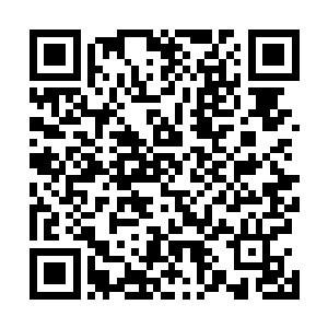满腹怨念的他实在想不出李川为什么偏偏这时候找上门来二维码生成