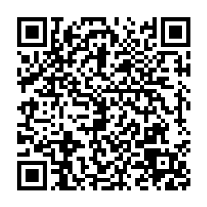 然后就在会议室里把信中黑炎城军方出具的官方通报读了一遍……二维码生成