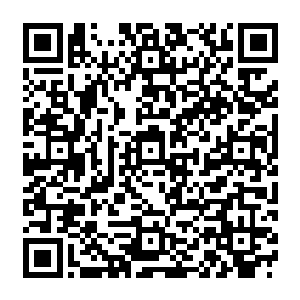 然后就有幕僚快速的用算筹计算出按照这道军令应该给接收到军令的部队配备什么样的武器二维码生成